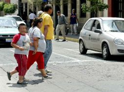 Especialistas señalan que el apoyo familiar durante el tratamiento es primordial para que se vean resultados. ARCHIVO  /