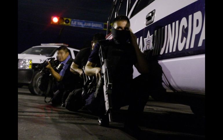 La estrategia conjunta antinarco se enfocará en entrenar y equipar policías mexicanos a nivel estatal y local. ARCHIVO  /