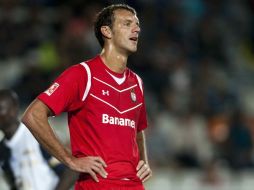 El jugador del Toluca, Diego Novaretti, durante partiro del Torneo Apertura 2011 ante Pachuca. MEXSPORT  /