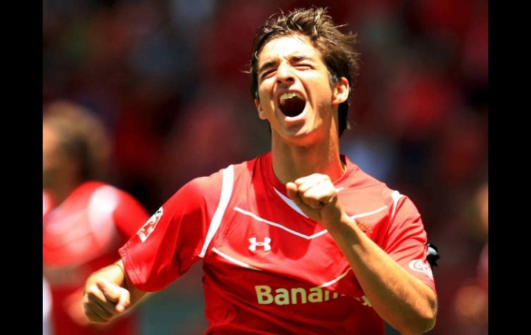 Isaac Brizuela celebra el gol que le da el triunfo a Toluca ante el Atlante durante patido de la sexta Jornada del Apertura. MEXSPORT  /