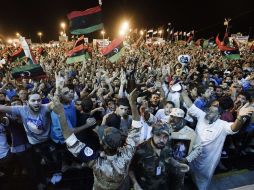 Miles de habitantes de la ciudad libia de Bengasi salieron esta noche a las calles para celebrar la detención de Seif al-Islam. AFP  /