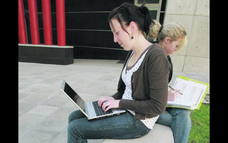 La llegada de estudiantes extranjeros a las universidades fortalece el intercambio académico y cultural. EL INFORMADOR  /