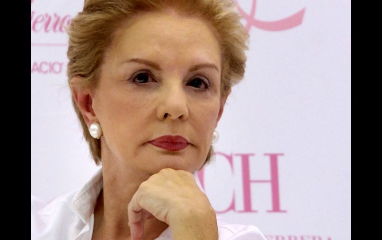 Carolina Herrera trabaja en el diseño del vestido de novia de Bella Swan, para ''Amanecer''. EL UNIVERSAL  /