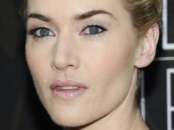 El fuego se originó la pasada noche y provocó el desalojo de unas 20 personas. En la imagen Kate Winslet. AP  /