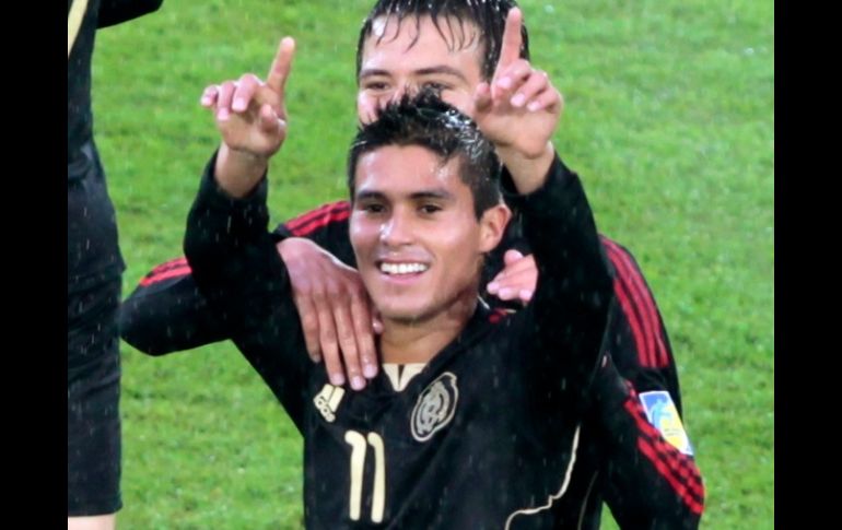 El seleccionado Sub-20 y actual militante de Chivas, Ulises Dávila, espera que se logre su traspaso a Europa. REUTERS  /