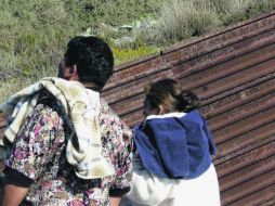 El Gobierno federal señala que entre más oportunidades educativas y servicios de salud existan, la migración irá a la baja. NTX  /