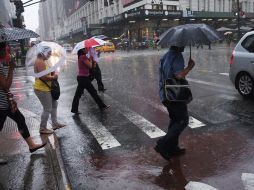 La cercanía de 'Irene' ya causa fuertes lluvias en Nueva York. AFP  /