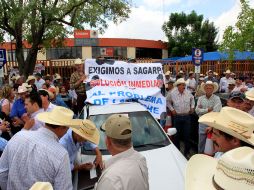 Los productores de leche exigen a Sagarpa que se les pague un precio justo por su producto. A. GARCÍA.  /