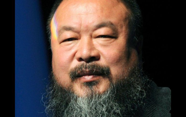 Las 'detenciones secretas', como la del artista Ai Weiwei, (foto) seríán constitucionales en China. ARCHIVO  /