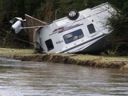 Autoridades de Estados Unidos informaron que el huracán Irene ha dejado a su paso 32 muertos entre estos un niño y una adolescente. AP  /