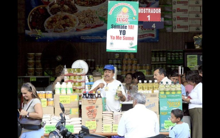 La zona del Mercado de Abastos reviste gran importancia como zona comercial. ARCHIVO  /