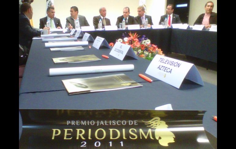 El Consejo directivo del Premio Jalisco de Periodismo durante la convocatoria. O. GARCÍA  /