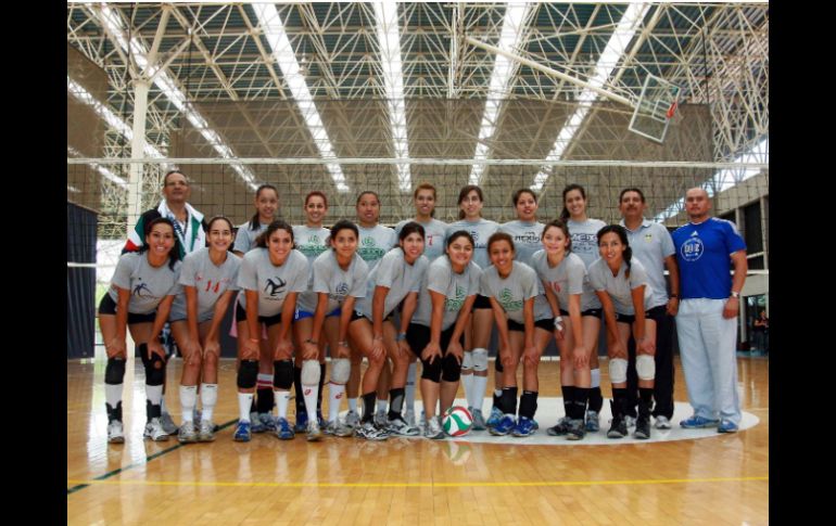 Foto del equipo de Voleibol de Mexico, durante una conferencia de prensa. MEXSPORT  /