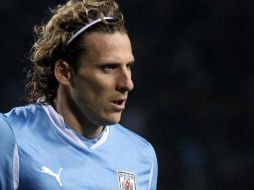 El delantero uruguayo Diego Forlán, disputó 162 minutos ante el cuadro noruego. MEXSPORT  /