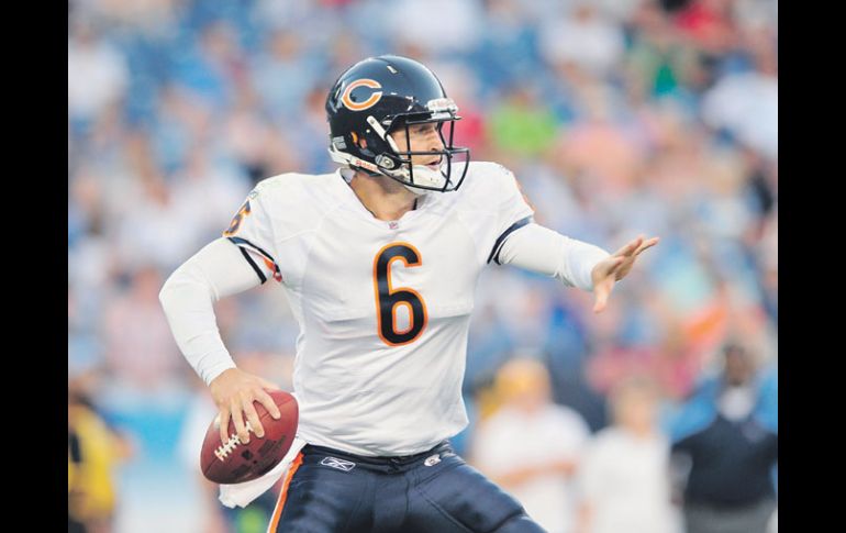 Jay Cutler organizó los entrenamientos con su ofensiva mientras duró el paro patronal. GETTY IMAGES SPORT  /