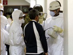 El jurado reconoció la labor de los trabajadores de la planta nuclear Fukushima. ARCHIVO  /