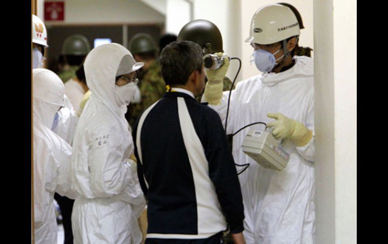 El jurado reconoció la labor de los trabajadores de la planta nuclear Fukushima. ARCHIVO  /