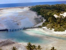 Muestra la vista del atolón de Tarawa en Kiribati. EFE  /