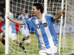 Messi con la Selección argentina durante el partido amistoso contra Nigeria. EFE  /