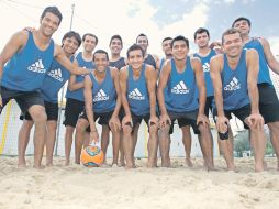 Los integrantes del Tri de playa se muestran motivados para vencer a los rusos. MEXSPORT  /