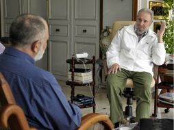 El lider de la Revolución Cubana, Fidel Castro, durante la entrevista realizada por el canal Venezolana de Televisión. AFP  /