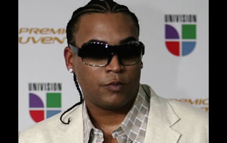 Se aseguraba que Don Omar saldría después de las 21:00 horas, pero fue hasta las 23:00 horas que apareció en el escenario. EL UNIVERSAL  /