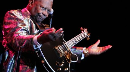 El gran guitarrista B. B. King, durante un concierto. ARCHIVO  /