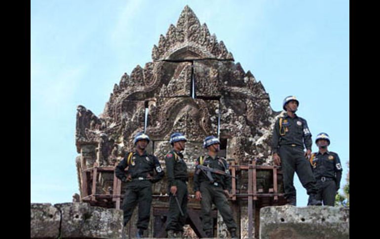 Camboya y Tailandia acordaron la retirada de sus tropas de las zonas fronterizas en torno al templo de Preah Vihear. ARCHIVO  /