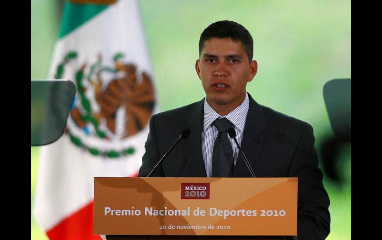 Juan Rene Serrano, durante la ceremonia del Premio Nacional del Deporte 2010. MEXSPORT  /