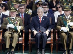 El mandatario en la ceremonia de Cambio de Mandos en la Escuela de Carabineros. EFE  /