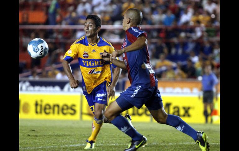 Tigres no pudo mantener el invicto en el duelo ante el Atlante, en Quintana Roo. EFE  /