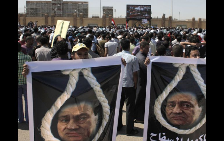 El pasado mes de febrero cayó el gobierno de Hosni Mubarak debido a un levantamiento de opositores que criticaron sus excesos. ARCHIVO  /