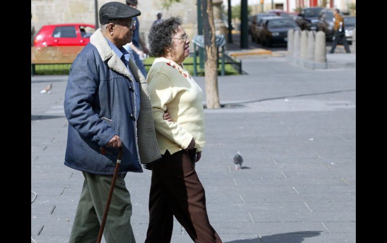 Habrá sanciones para quienes cometan faltas contra los adultos mayores. ARCHIVO.  /