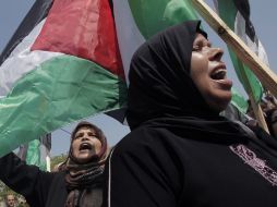 Mujeres parte de una manifestación en Gaza para apoyar al líder Mahmud Abbas en su petición. AFP  /