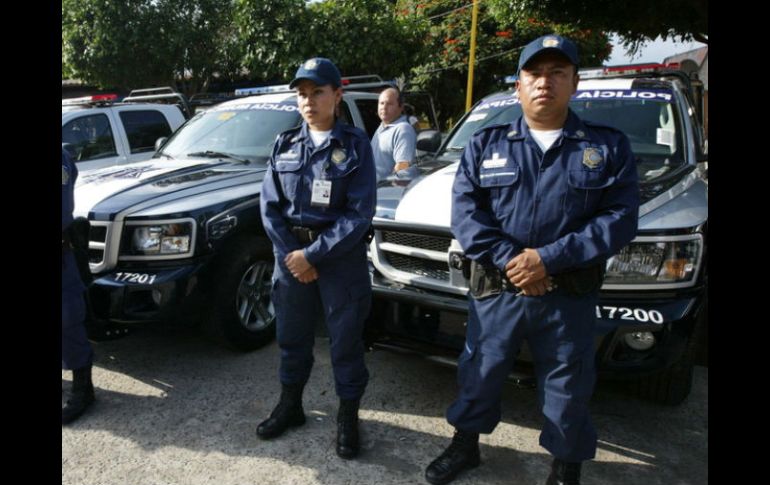 Serán 18 camionetas las que entregarán junto con más de dos mil uniformes completos. ARCHIVO  /