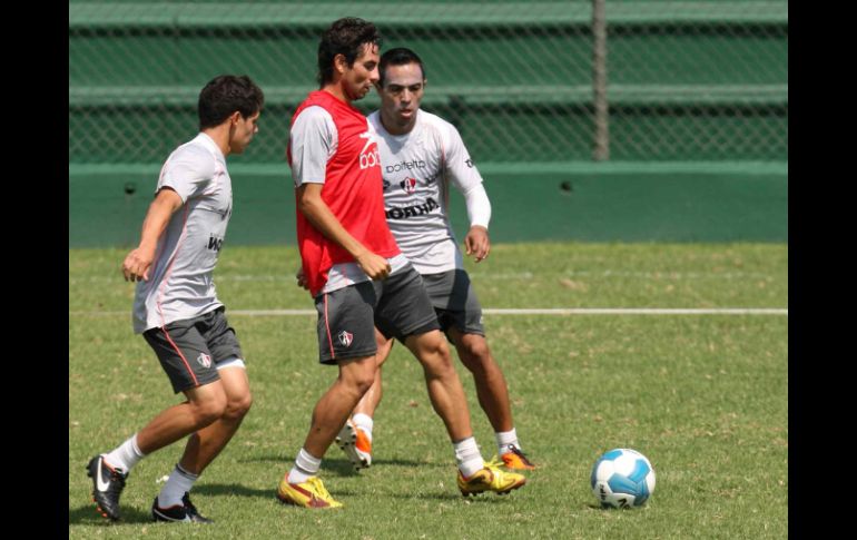 Los jugadores del Atlas entrenan para su próxima oportunidad de conseguir la victoria. MEXSPORT  /