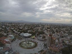 Imagen panorámica de la zona de la Glorieta Minerva cortesía de webcamsdemexico.com. ESPECIAL  /