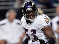 Jameel McClain de los Cuervos de Baltimore celebra su jugada. AP  /