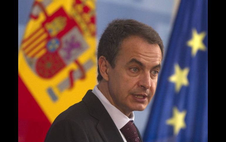 El presidente de España Jose Luis Rodríguez Zapatero da conferencia en el palacio de La Moncloa. REUTERS  /