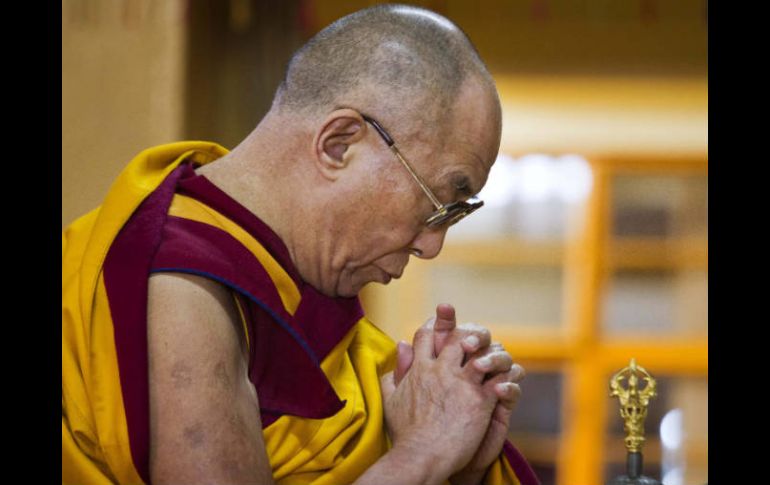 Los monjes gritaron 'Larga vida a Dalai Lama' antes de prenderse fuego. AP  /