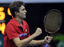 Gilles Simon festeja su avance dentro del la segunda fase del torneo. AFP  /