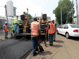 Vista de las obras de pavimentación realizadas en una de las 21 avenidas de la ciudad. A. HINOJOSA  /