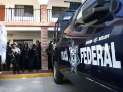 Varios policías municipales de Veracruz fueron arrestados por agentes de la Marina el viernes. ARCHIVO  /