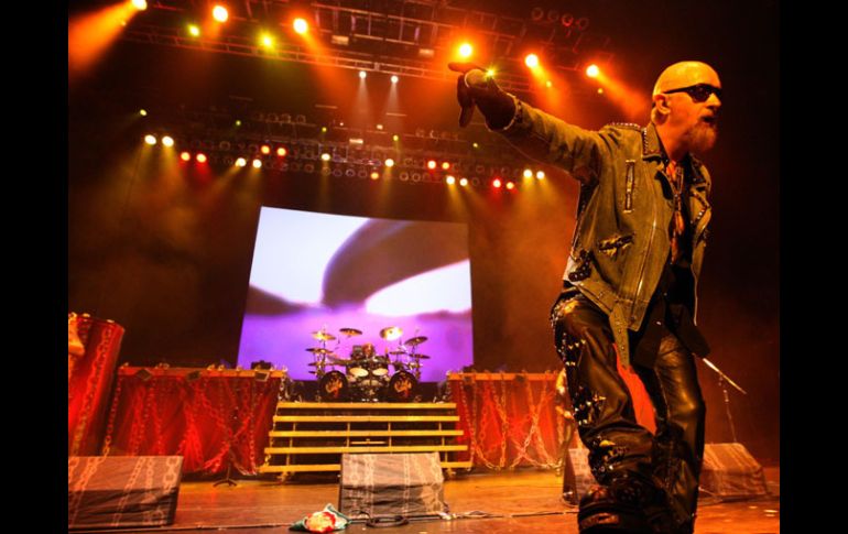 Rob Halford y sus cuatro cómplices armaron su fiesta en el Auditorio Telmex.  /