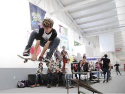 el área de skate board estuvo lleno de participantes pequeños, así como la de 'Break Dance'.  /