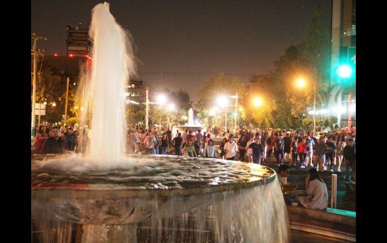 Las noches panamericanas seguramente lucirán como las de los sábados, en avenida Chapultepec.  /