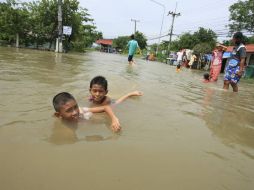 Las perspectivas para Tailandia para los próximos días son desalentadoras, pues la tormenta tropical 'Nalgae' afectará con lluvias. EFE  /