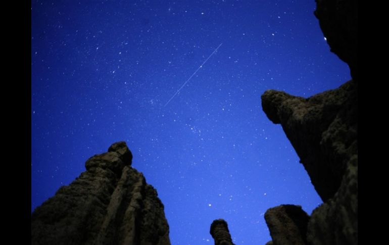 Se espera que se alcance el máximo de actividad con hasta una estrella fugaz por minuto. REUTERS  /