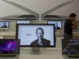 Jobs, considerado una figura que transformó el mundo de la tecnología. AP  /