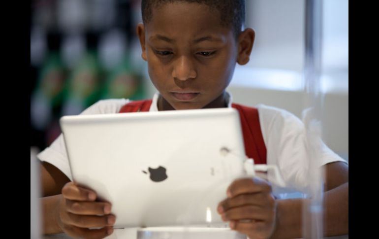 Los niños que participaron en la terapia respondieron positivamente al uso del iPad. AFP  /